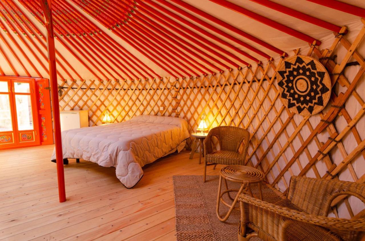 Camping El Roble Valderrobres Exteriör bild